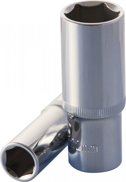 Головка торцевая глубокая 1/2"DR 32 мм 112132 OMBRA